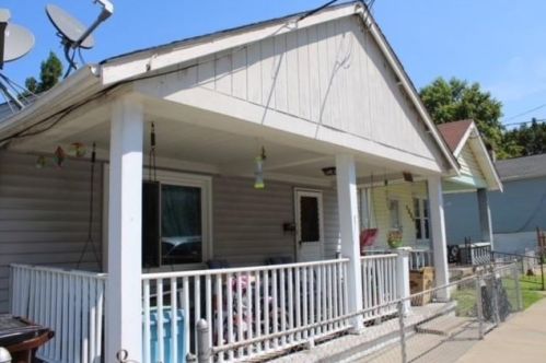 1326 Hazen St, Covington, KY 41016-1621