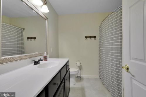 828 Colley Block Rd, Strasburg VA  22657-2103 exterior