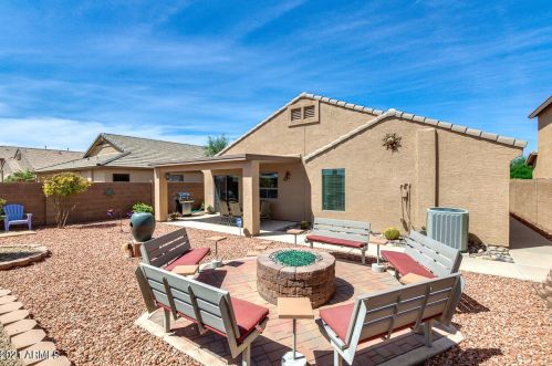 22219 Dietz Dr, Maricopa, AZ 85138-5558