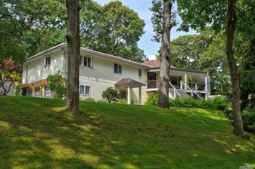 73 Oyster Shores Rd, East Hampton, NY 11937-1176