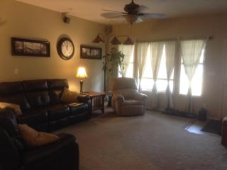 1409 Sanford Ave, Richland, WA 99354-3179