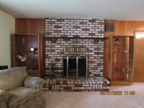 930 Live Oak Ave, Ukiah CA  95482-3733 exterior