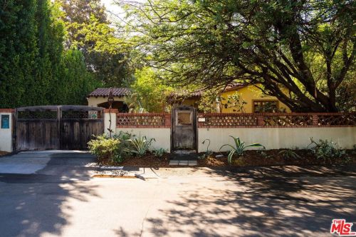 11714 La Maida St, North Hollywood, CA 91607-3226