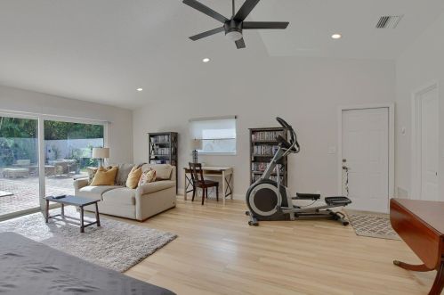 7548 Estrella Cir, Boca Raton FL  33433-1629 exterior