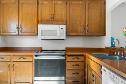 127 Rockwood Dr, Grass Valley CA  95945-5636 exterior