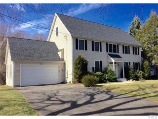 7 Burlington Ct, Norwalk, CT 06851-3001