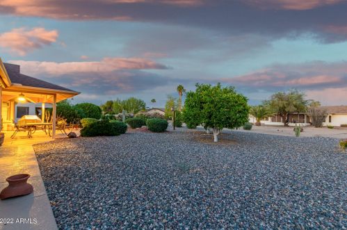 20019 146th Dr, Sun City AZ 85375-6126 exterior