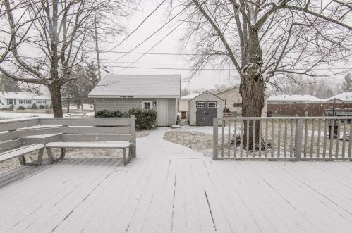 24805 Wilson St, Kansasville WI  53139-9770 exterior