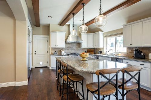 9918 Poppy Hills Dr, Valley Home CA 95361-9617 exterior