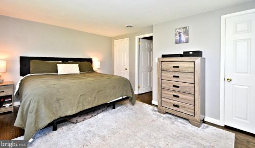 1472 Timberline Dr, Pottstown PA  19465-7234 exterior