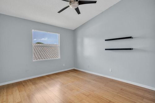 8632 Windy Cir, Boynton Beach FL  33472-5125 exterior
