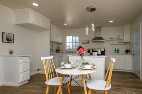 16434 Yucca Ave, Victorville CA  92395-3533 exterior