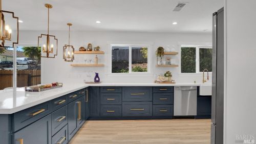 131 Carlisle Way, Benicia CA  94510-1616 exterior