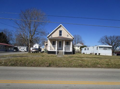 69 Main St, Peebles, OH 45660-1210