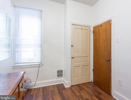 1815 Dudley St, Philadelphia PA 19145-2923 exterior