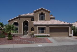 6752 Robin Ln, Glendale, AZ 85310-5205