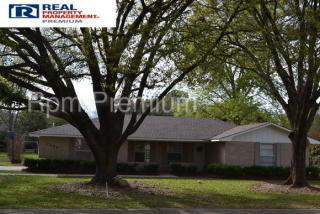 5489 Fennwood Dr, Zachary LA  70791-2439 exterior