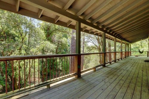 19121 Greenhorn Rd, Grass Valley CA  95945-8627 exterior