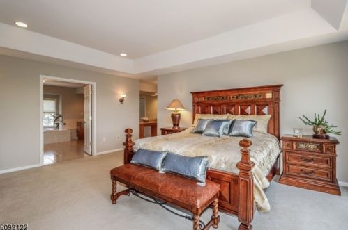 21 Patrick Henry Pl, East Amwell Township NJ  08551-1805 exterior