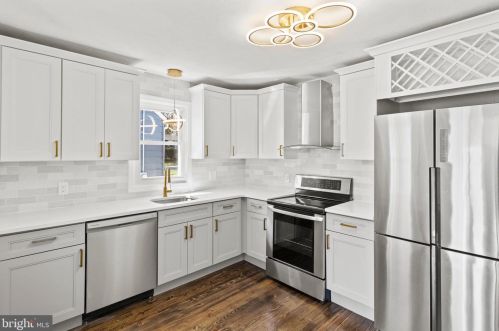 8 Morse Ave, Trenton NJ  08638-3517 exterior