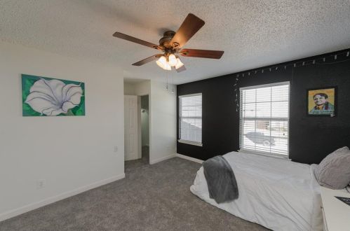 1529 Lindby Dr, Lewisville TX  75028-3624 exterior