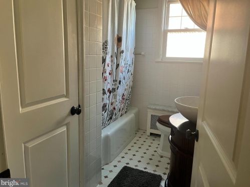 600 Delaware Ave, Lansdale PA 19446-3421 exterior