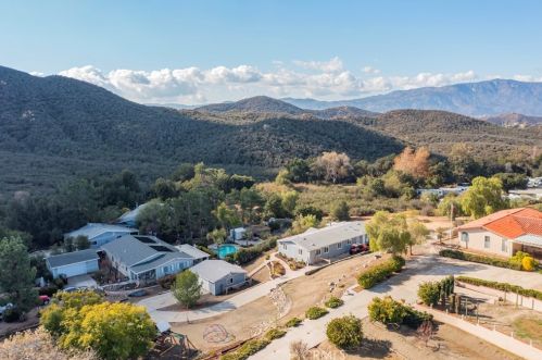 34291 Tractor Trl, Wildomar CA  92595-9490 exterior