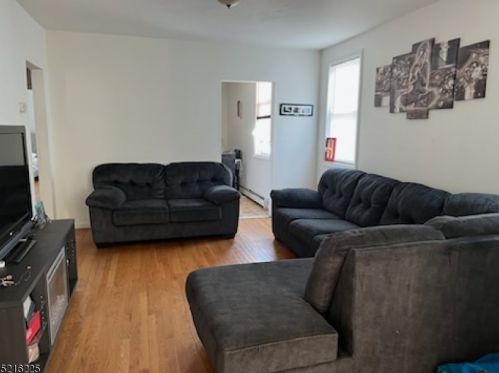 65 Grove St, Bloomfield NJ  07003-5648 exterior