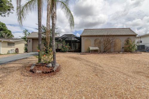 5753 Thrush Dr, New Port Richey, FL 34652-6341