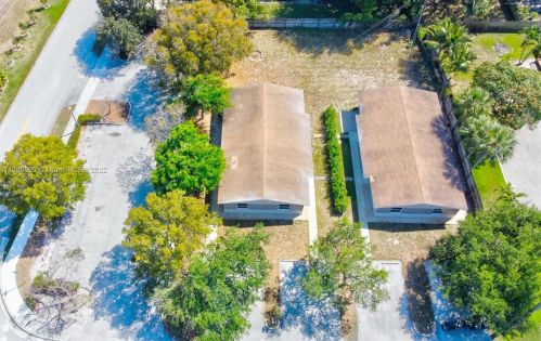 262 12th St, Delray Beach FL  33444-2916 exterior