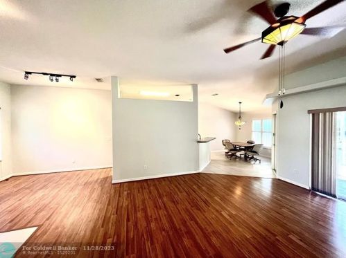 4461 8th Ln, Vero Beach FL  32968-4154 exterior