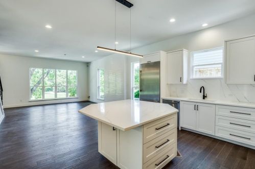 640 Colorado Blvd, Dallas TX  75203-1108 exterior