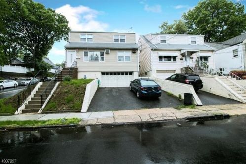 591 Leo St, Industrial Hillside, NJ 07205-1726