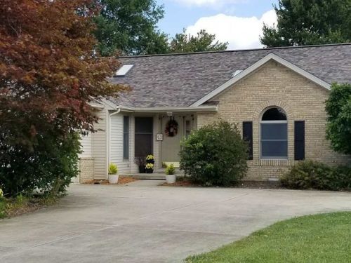 26 Rainbow Dr, Rossville, IN 46065-9599