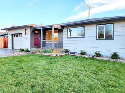 4052 Cornelia Way, North Highlands CA  95660-4452 exterior