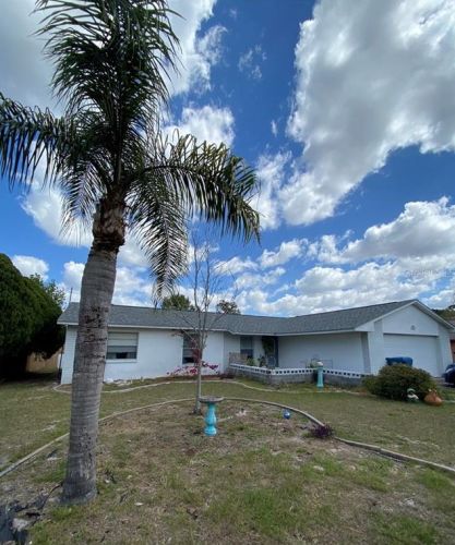 9161 Geneva St, Brooksville, FL 34608-6209