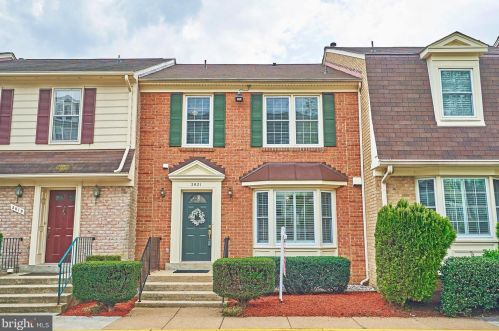 3021 Meeting St, Falls Church, VA 22044-2907