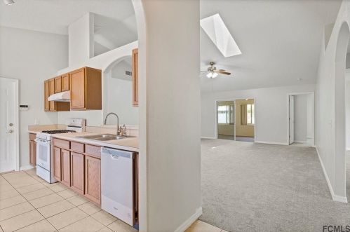 59 Brockton Ln, Palm Coast, FL 32137-8728