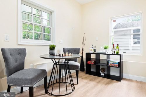 3010 Rosemary Ln, Falls Church VA  22042-1840 exterior