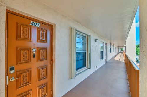 14671 Bonaire Blvd, Delray Beach FL  33446-1785 exterior