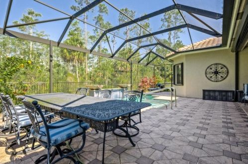 3304 Atlantic Cir, Naples FL  34119-8638 exterior