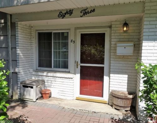 83 Montrose Ave, Fanwood, NJ 07023-1111