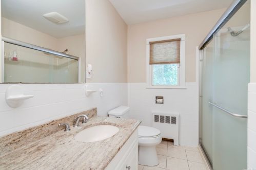 9 Doris Ct, Northport NY  11768-2000 exterior