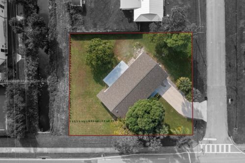 300 Prima Vis Blvd, Fort Pierce FL 34983-1834 exterior