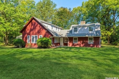 33 Titus Path, Muttontown, NY 11753-1210