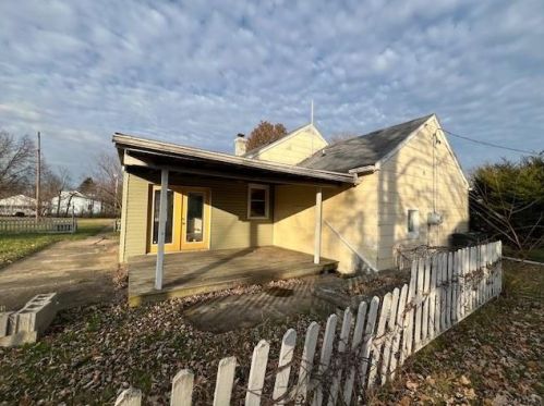 975 Linden Ave, Miamisburg, OH 45342-2455