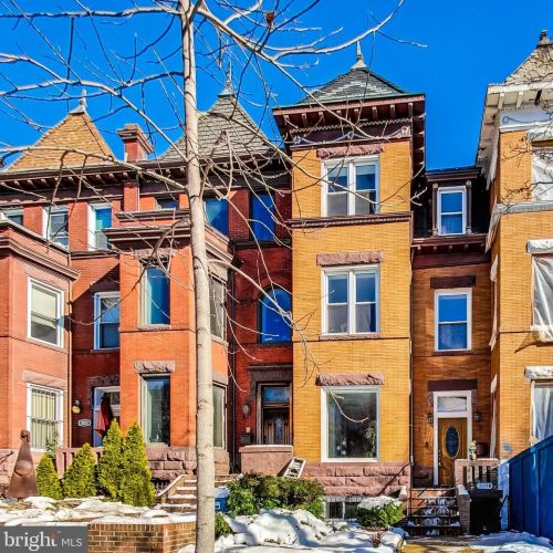 2119 1st St, Washington DC  20001-1004 exterior