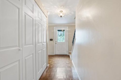 541 Harrison St, Pittsburgh, PA 15237-4413