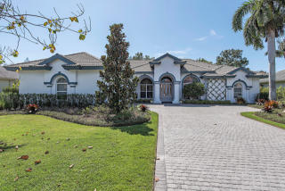 2317 Harrier Run, Naples, FL 34105-2568
