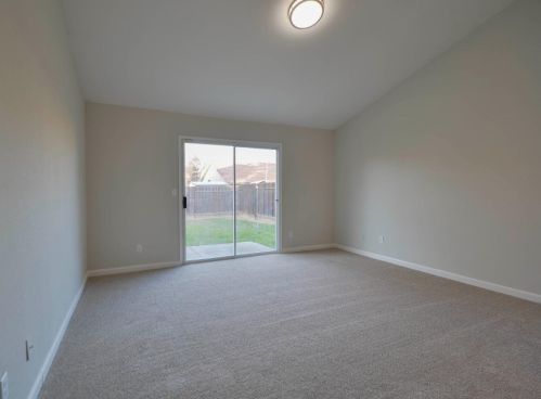 168 Driftwood Ct, Los Banos CA  93635-6302 exterior